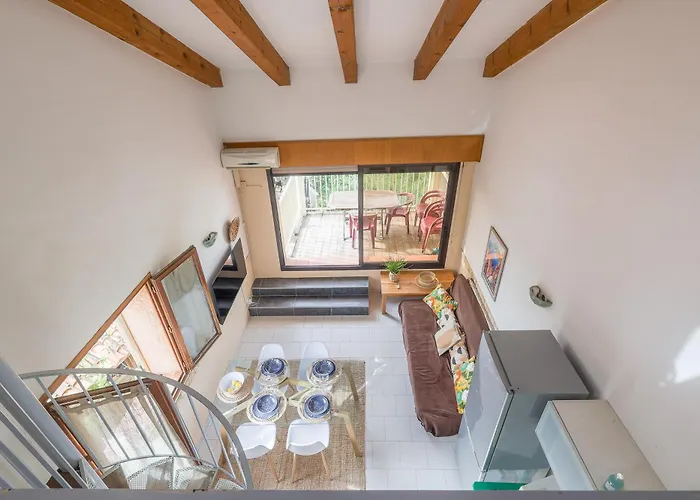 La Tour Genoise - Climatise Avec Piscine Partagee LʼÎle-Rousse