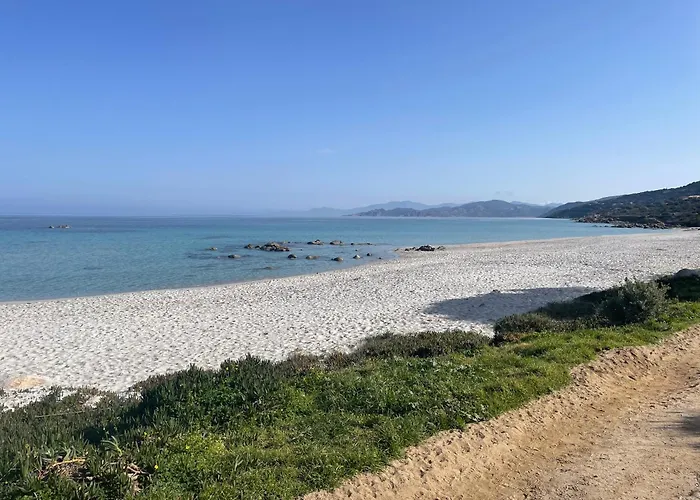 La Tour Genoise - Climatise Avec Piscine Partagee * LʼÎle-Rousse